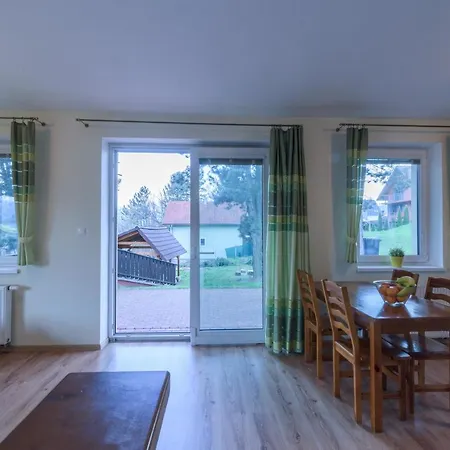 Apartment Raztoky