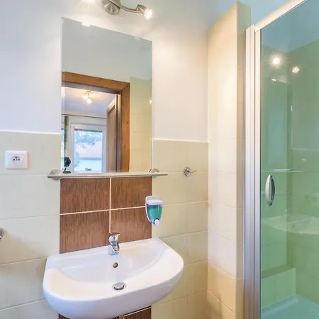 Apartamento Ráztoky