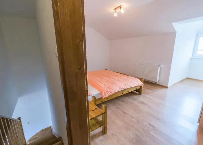 Apartament Raztoky *