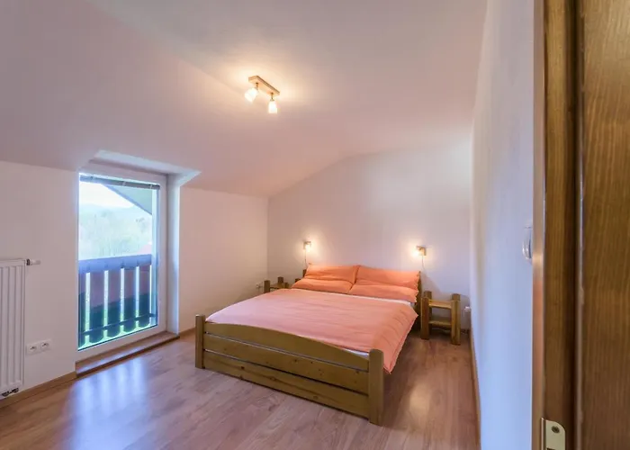 Raztoky Apartament Liptowski Mikułasz